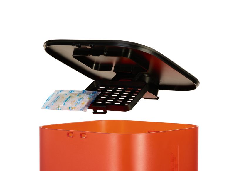 Tool-free disassembly for thorough cleaning, prevents grease buildup and foul odors.